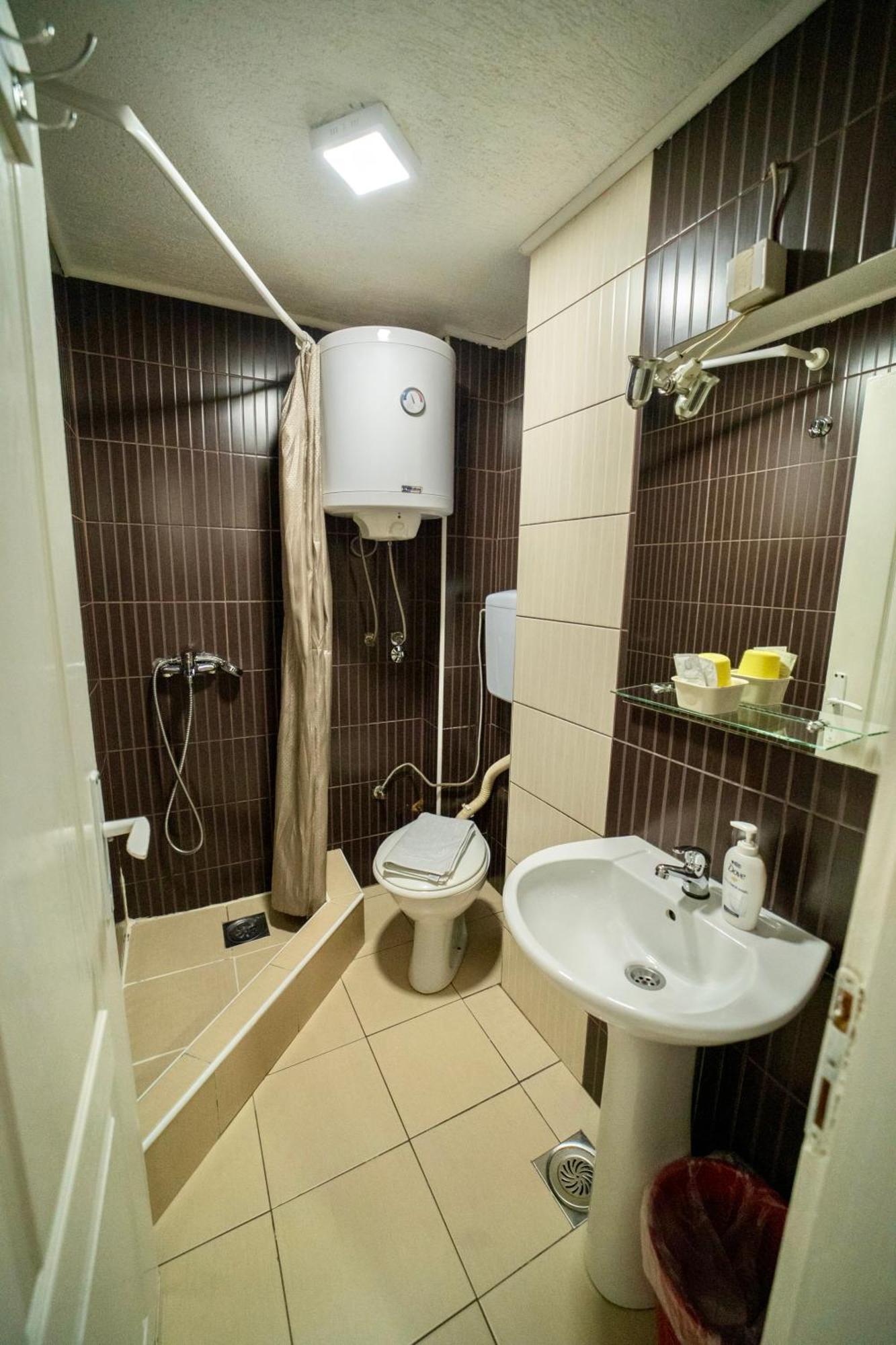 Apartmani Aleksandra U Centru Grada Kragujevac Luaran gambar
