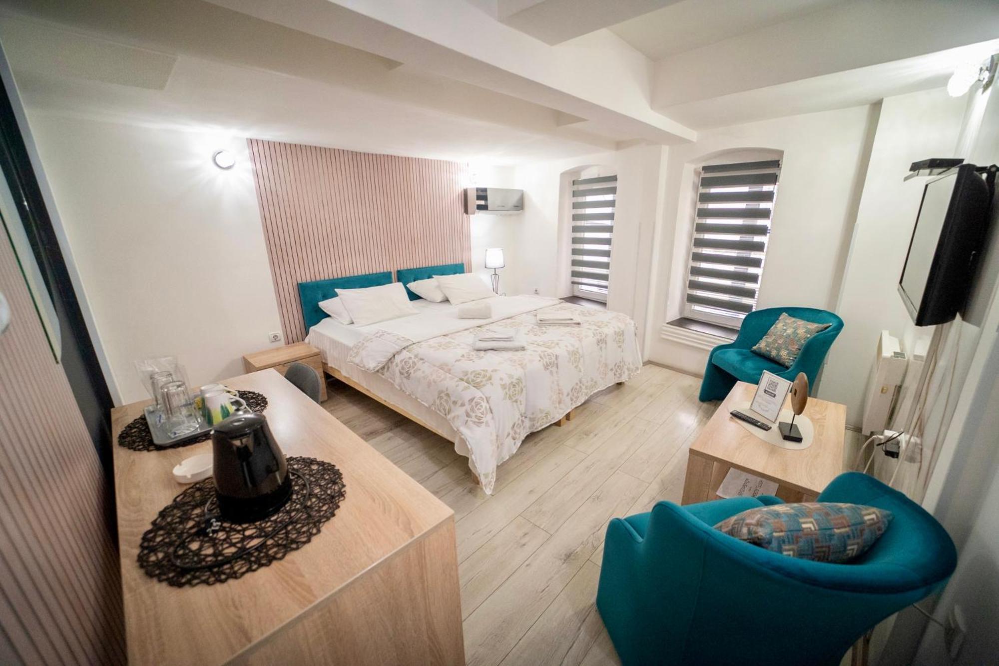 Apartmani Aleksandra U Centru Grada Kragujevac Luaran gambar