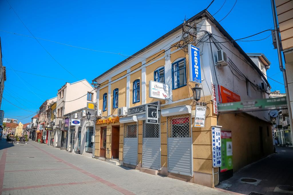 Apartmani Aleksandra U Centru Grada Kragujevac Luaran gambar