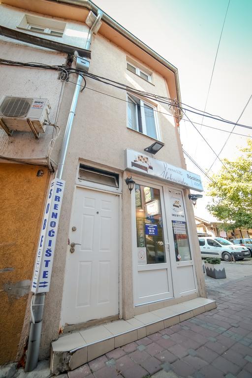 Apartmani Aleksandra U Centru Grada Kragujevac Luaran gambar